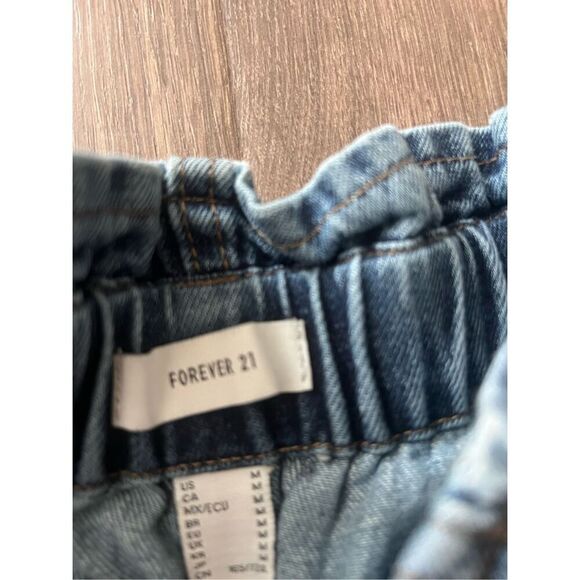 Forever 21 Shorts M High Cinched Waist Denim Jean Rolled Hem - Picture 2 of 4